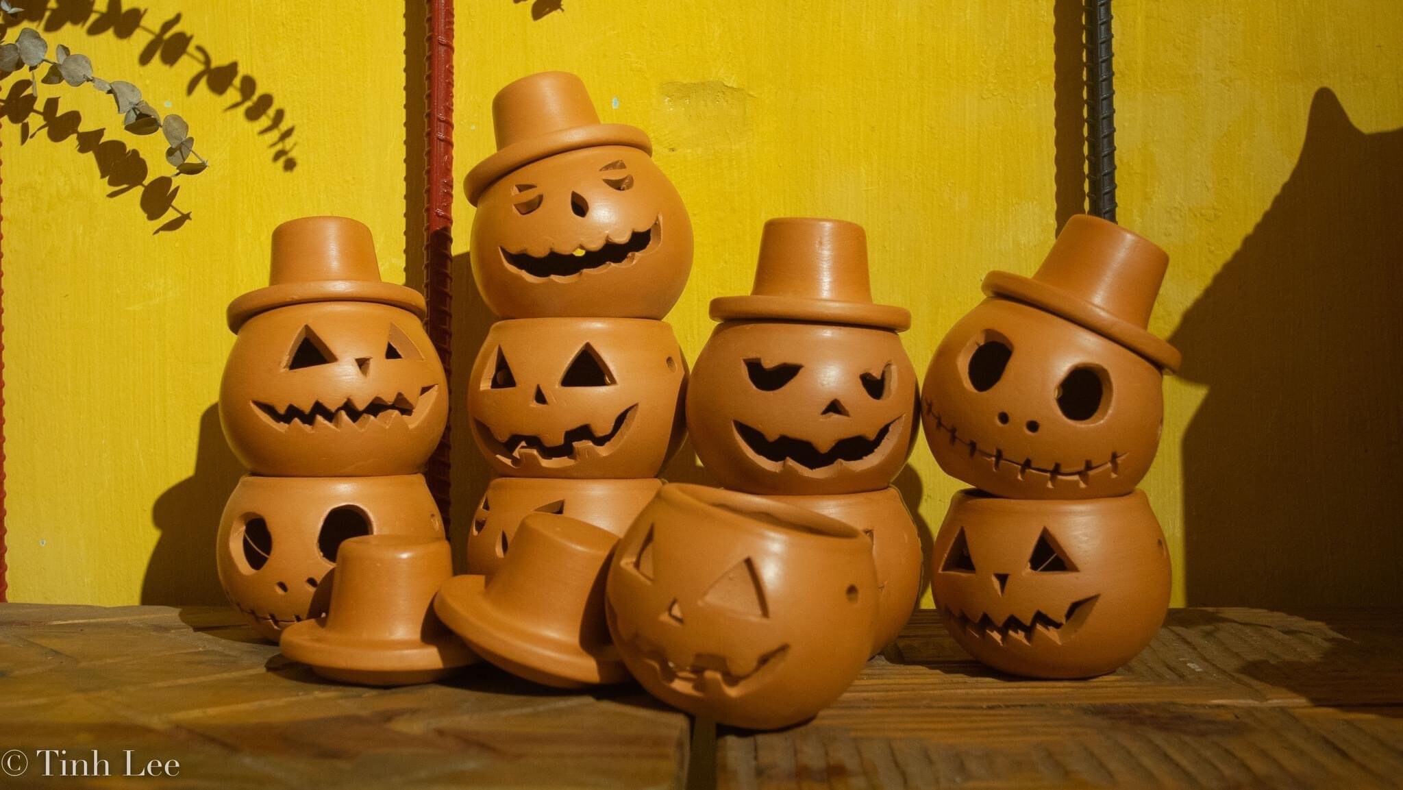 Terra Cotta Jack'o'lantern Pumpkin Candle Holder Halloween Decoration