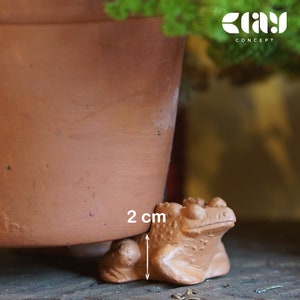 Terra Cotta Pot Füße / Terra Cotta Pot Riser - Kröte - Set von drei Kröten - Plan Stant