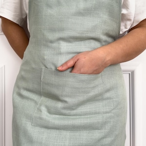 Linen Sage Green Apron with Pocket Gingham Detail, Unisex Kitchen Apron for Cooking Baking Crafting, Adjustable Linen Apron (6 Color Option)
