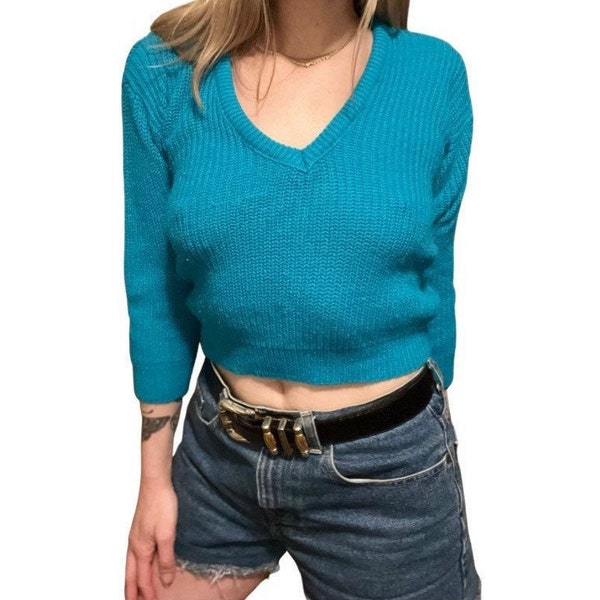 Vintage 80s Cropped Knit Pullover Sweater. Ribbed. Deep V-Neck. Made in USA.