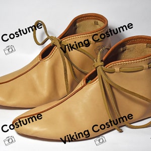 Viking Turn Shoes: Natural Leather Haithabu Shoes for Reenactment