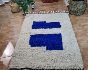 Blue and White Moroccan Rug: Handmade Wool Berber Carpet