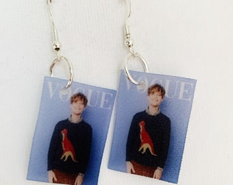 Matthew Gray Gubler Photoshoot Criminal Minds Spencer Reid Shrinky Dink Keychain