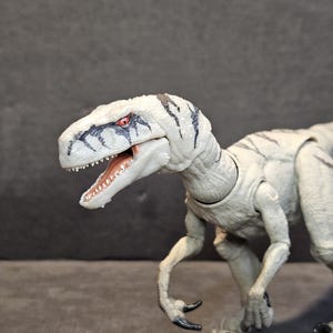 Marco Makes Atrociraptor replacement head (prepainted)*CLEARANCE*