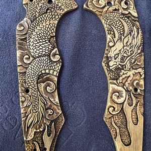Hand-Carved Brass Scales for Spyderco Yojumbo – Custom Knife Handles, Handmade in Bali