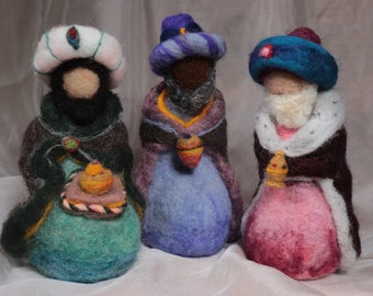 Felted kings 3 pieces.  Needle felt nativity scene. Waldorf inspiration. Christmas Original Design
