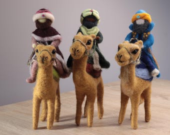 Three Wise Men Ornament – Needle Felted Wool Kings on Camels – Nativity Scene Decoration – Handmade Christmas Decor