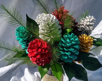 Pinecone bouquet with vase