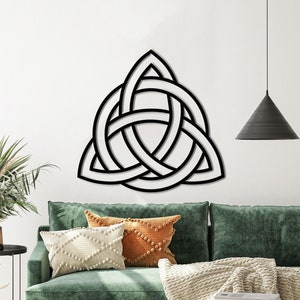 Triquetra Wall Art, Metal Wall Art, Celtic Knot Wall Decor, Farmhouse Wall Hanging, Housewarming Gift, Triple Goddess Decor