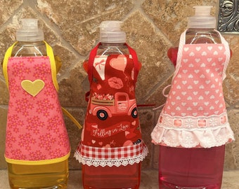 Small Dish Soap Bottle Apron: Valentine's Day Decor