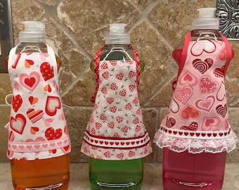 Small Dish Soap Bottle Apron: Valentine's Day Hearts Kitchen Decor