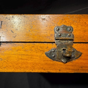 Early C20th French 'rustic' backgammon board, repainted