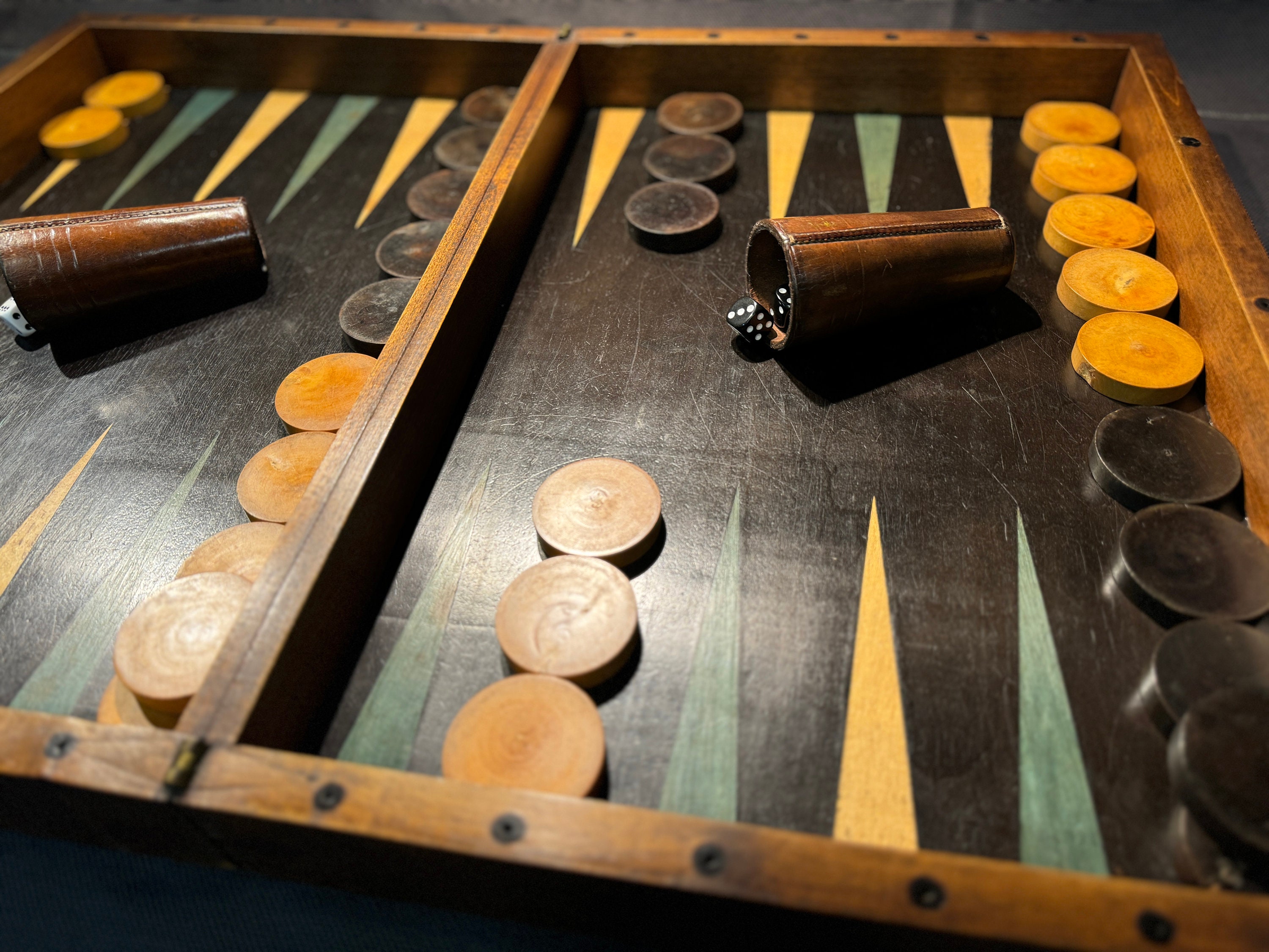 Gucci Backgammon - Etsy Gucci Backgammon - Etsy