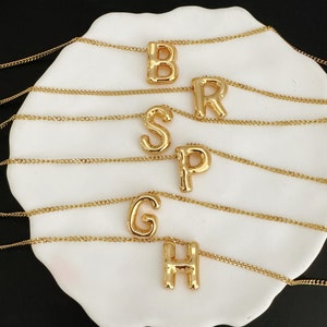 Collar personalizado con letra 3D, Collar con inicial de globo dorado, Colgante con letra de burbuja, Collar con inicial grande, Joyería personalizada, Regalo de cumpleaños