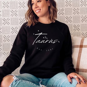 Moletom personalizado Taurus com astrologia do zodíaco, presente de aniversário Boho minimalista, presente de ano de nascimento para um amigo, presente para ela, Natal