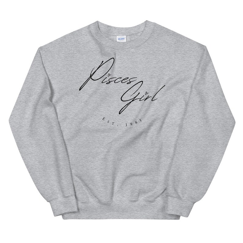 Personalized Pisces Girl Zodiac Astrology Sweatshirt Birthday Gift Birth Year Gift for Friend Sweatshirt for Woman Gift for her