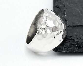 Dome Ring Sterling Silver Ring, Hammered Ring, Wide Silver Ring, Chunky Silver Ring, Statement Ring, Contemporary Ring, Aesthetic Ring