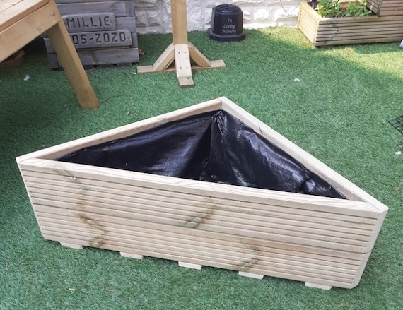 trellis and planter box Natural Cedar Planter Box with L-Trellis