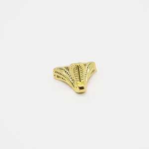 Gouden voetjes voor sieradendoos, set van 4 decoratieve kistpoten voor houten kisten, miniatuur metalen poten voor het maken van dozen, meubelbeslag 25х23 mm