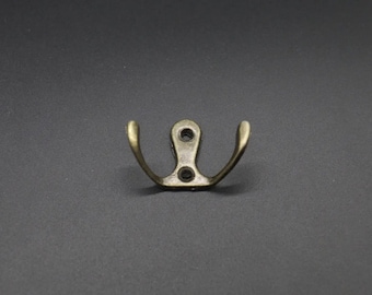 Decorative Wall Coat Hooks Brass, Set of 5 Modern Vintage Style For Kitchen And Entryway 54x27 mm