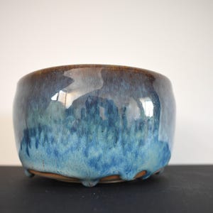 Beautiful blue drippy ceramic bowl (12.5cm diameter)