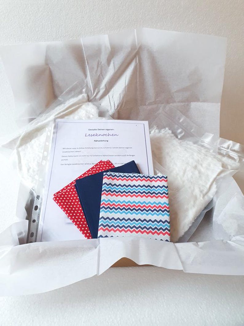 LAST Reading Bone Pillow DIY Pack | Neck Pillow Sewing Kit | Leseknochen Nähset | Gift Idea to Sew | Stars Blues Geometric Patterned Fabrics image 7