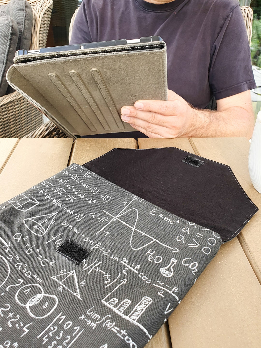 DIY Padded Tablet Case to Make Easy Ebook Reader Padded Pouch to Sew