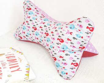 DIY Reading Bone Sewing Set | Fun Fish & Polka Dots Fabrics | Bone Pillow Sewing Kit | Leseknochen Nähkit | Gift Idea for Kids | Easy to Sew