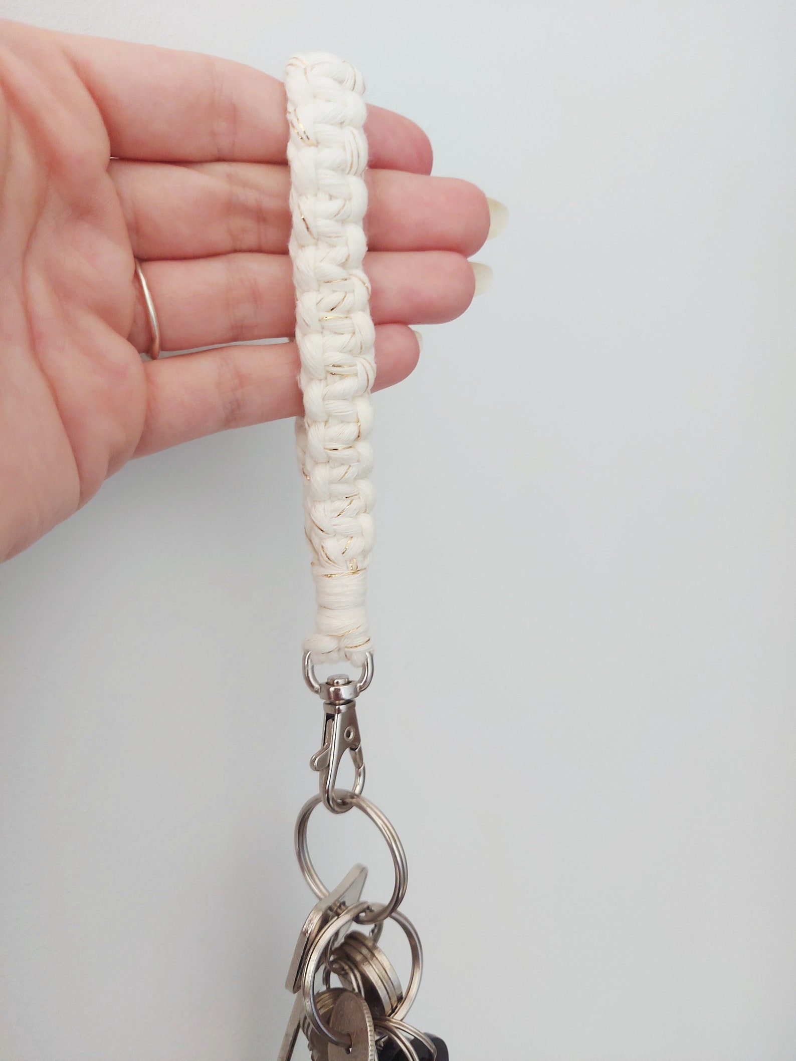Keychain with loop / loop lanype 15 cm macrame boho gift Etsy