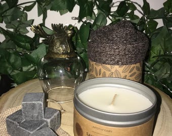 Forest Cabin Gift Box, Animal Glass, Boot Socks, Scented Candle