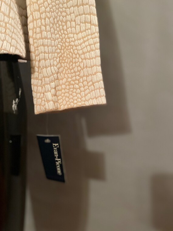 Evan Piccone cream snake skin impressed blazer - image 3