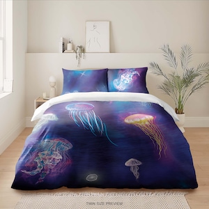 Jellyfish Bedding Set – Sea Bottom Duvet Cover – Ocean-Inspired Comforter – Custom Deep Sea Bed Set – Cotton Sheets by ShopyLand, B166