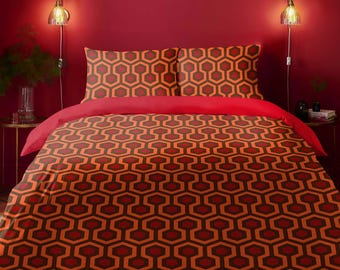 Horror Bedding Set – Spooky Duvet Cover – Classic Horror Movie Comforter – Redrum Bed Covering by ShopyLand, B250