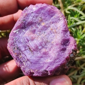 Calidad excepcional ~ Cristal de rubí hexagonal - Rubí hexagonal natural - Cristal de rubí con un llamativo patrón hexagonal - Regalo ideal para inauguración de casa - Propiedades curativas