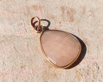 PEACH MOONSTONE PENDANT - Natural Peach Moonstone Crystal Rose Brass Pendant,Wholesale Peach Moonstone Pendant,Rose Brass,Handmade Jewellery