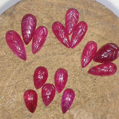 High Quality..! Ruby carved Cabochon - Natural Ruby carving - Pear Cabochon - Jewelry making - shops Mataphyiscal stone - African Ruby Stone