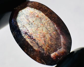 アイオライトサンストーンパームストーン、美しい天然アイオライト