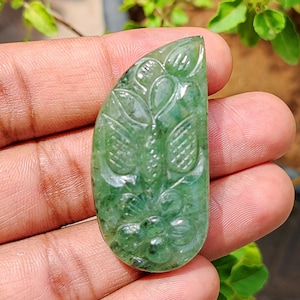 Beautiful EMERALD CRYSTAL handmade carved cabochon gemstone, wholesale natural Zambian emerald carving cabochon for jewellery making