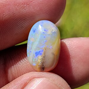Beautiful..! Australian fire Opal - Natural Australian Opal stone - Smooth Cabochon - Jewelry making - Mataphysical stones - Opal gemstone