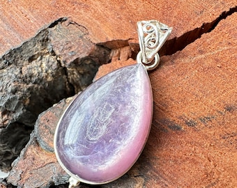 Lepidolite Pendant.! Natural Pink Lepidolite Pendant - Gift Jewelry - Pink Lepidolite Crystal - Healing Crystal - Lepidolite Stone Pendant