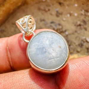 Burma.! Sapphire Pendant - 925 Sterling Silver - Natural Burma Sapphire Stone - Gift Jewelry - Healing - Unheated Old Burma Sapphire