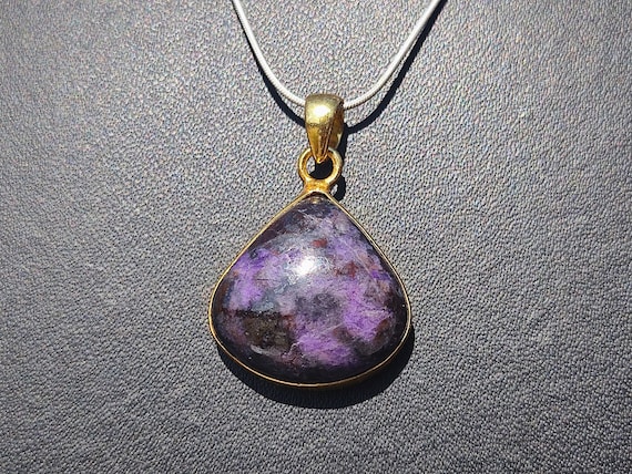 RARE SUGILITE Pendant - Gold Plated 925 Sterling Silver Pendant - Handmade Jewelry - Healing Crystal - Sugilite South Africa, Wessels mine's