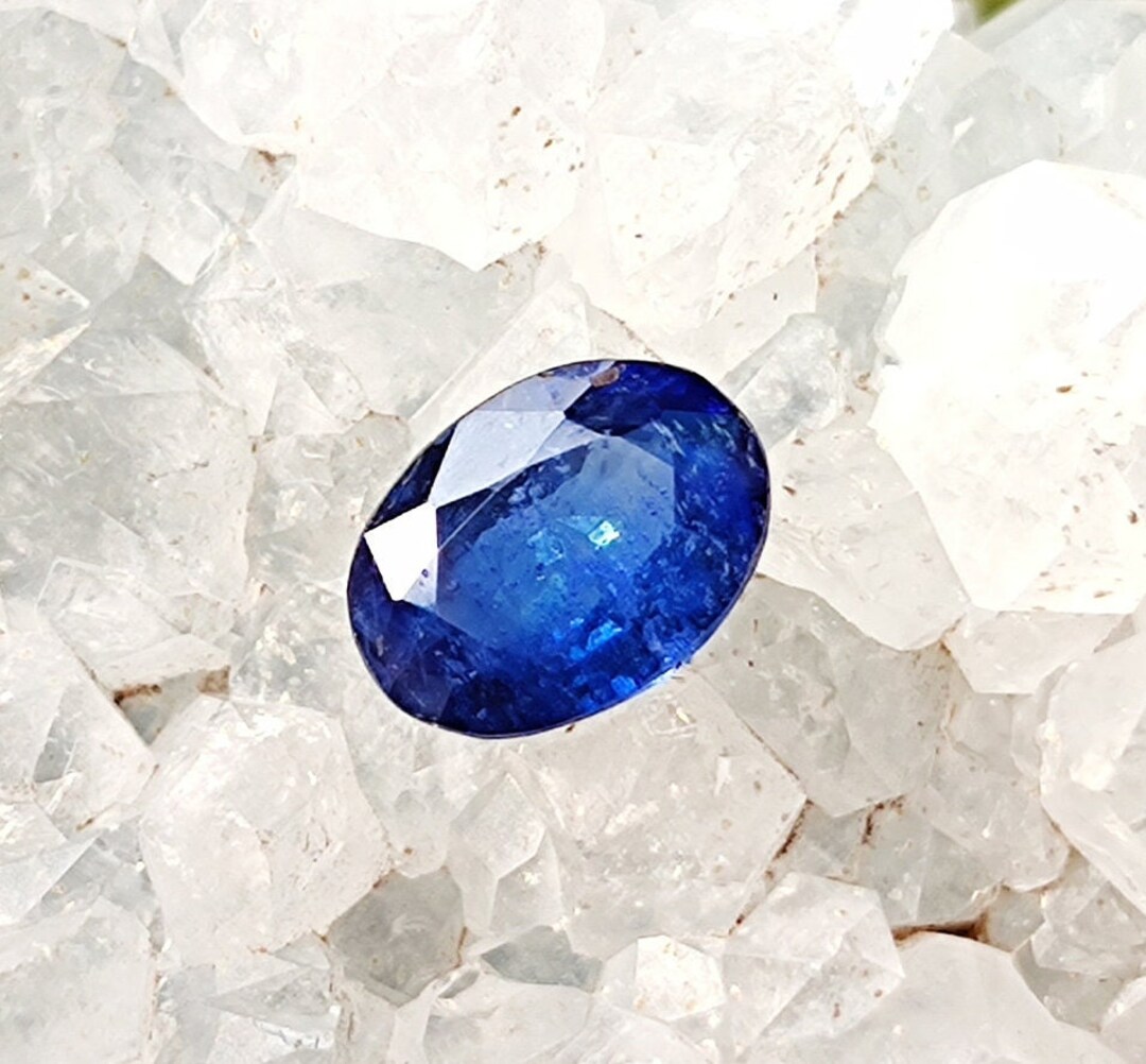Saphir Bleu D'Australie Naturel 3.3 Mm - Chauffé - 0.18 Carat - RARE