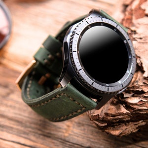 Personalized Garmin Watch Strap, Green, Garmin Fenix 6, 6S, 6X Pro 5 5S 5X 3,  Custom Leather Band, Garmin Vivoactive, Garmin Watch Strap