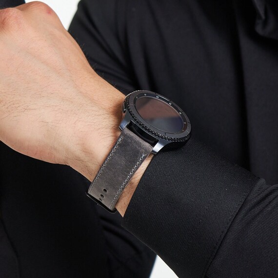 Samsung watch 22mm hotsell