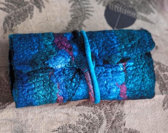 Blue tarot bag - Handmade felted pouch - Wool tarot card holder