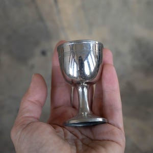 Vintage Altar Kelch - Silberfarbener Ritualkelch - Wicca Hexen Mini Kelch Metall