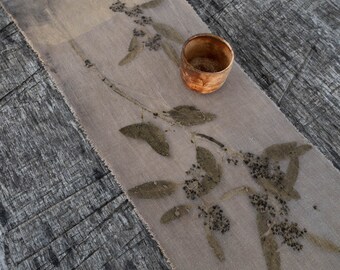 Linen alter cloth Handmade tarot mat Plant dyed tea runner Chabu for gongfu cha