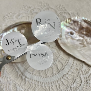 Etichette rotonde personalizzate per regali per gli ospiti - ARGENTO - AUTOADESIVE - JGA battesimo matrimonio fidanzamento cerimonia di matrimonio fai da te