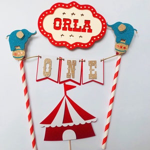 Circus themed, personalised topper set.